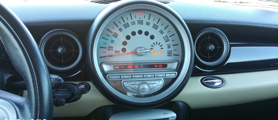 MINI Cooper S cena 27999 przebieg: 175000, rok produkcji 2010 z Września małe 562